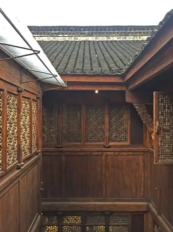 1667202464927022f91C.jpg ZAO杭州 城市再生|在常德老西門,看看生下來就老了的房子32.jpg