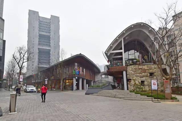 1667202752396286hUzf.jpg ZAO杭州 城市再生|在常德老西門,看看生下來就老了的房子39.jpg