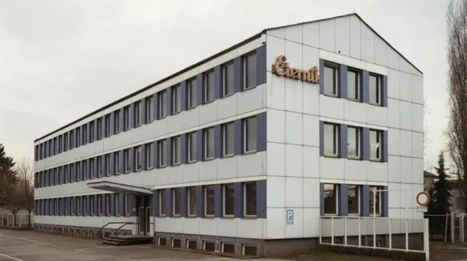 1679628343872254ZpKh.jpg 640.jpg