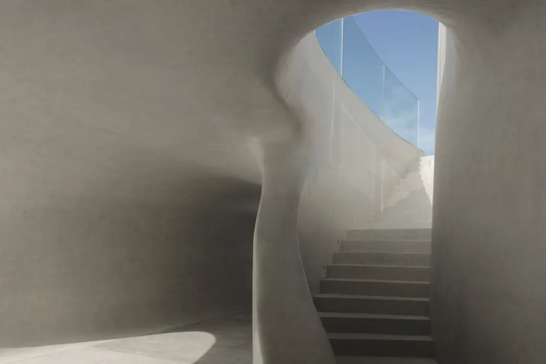 16826539543212826avu.jpg 640.jpg