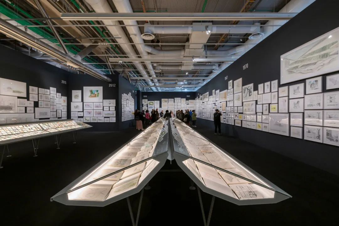 諾曼·福斯特最大規模作品回顧展：我更喜歡另辟蹊徑！ (11).jpg