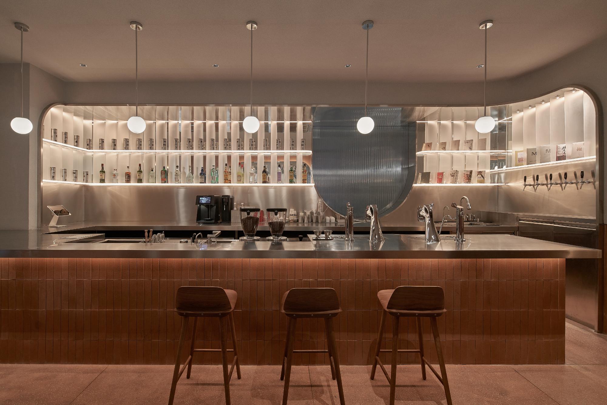 1704699504807799XEWG.jpg 11ground floor coffee bar 首層書店內的咖啡吧臺.jpg