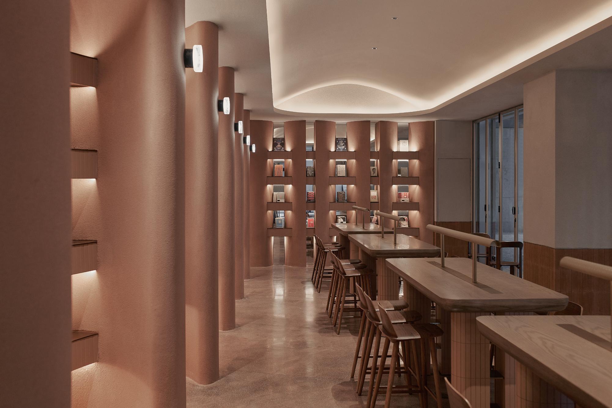 1704699531958594Tsb5.jpg 08bookshelf and reading table 書架與閱讀桌.jpg