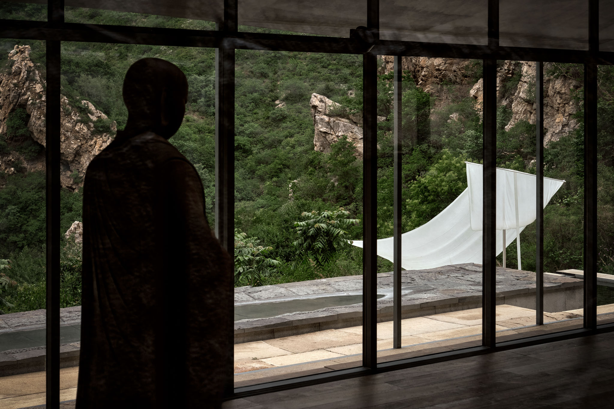 12_非日常性的儀式感 A sense of non-routine ritual?雷壇壇Jonathan Leijonhufvud.jpg