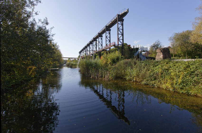 1748240270669586Fv2n.jpg 18_Emscher-Canal.jpg